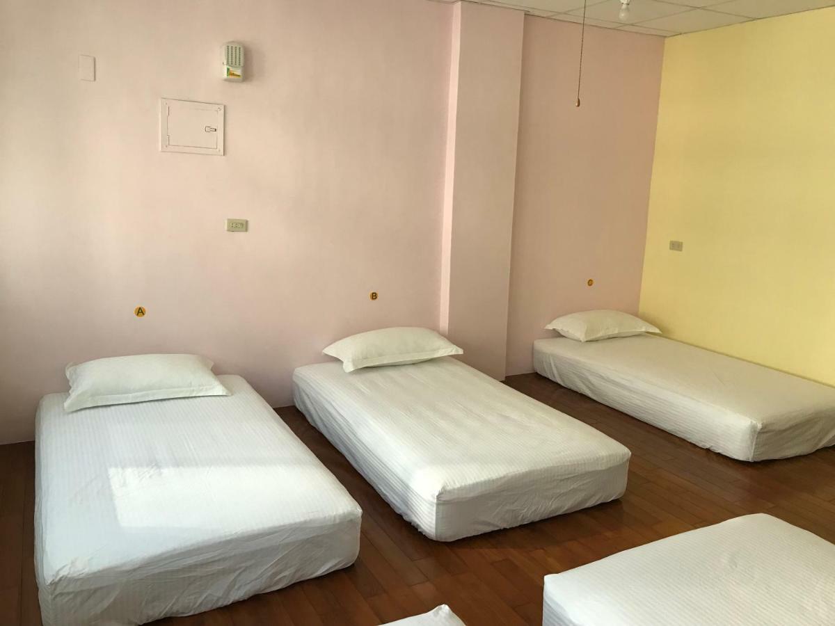 Handy Hostel Hualian Zewnętrze zdjęcie
